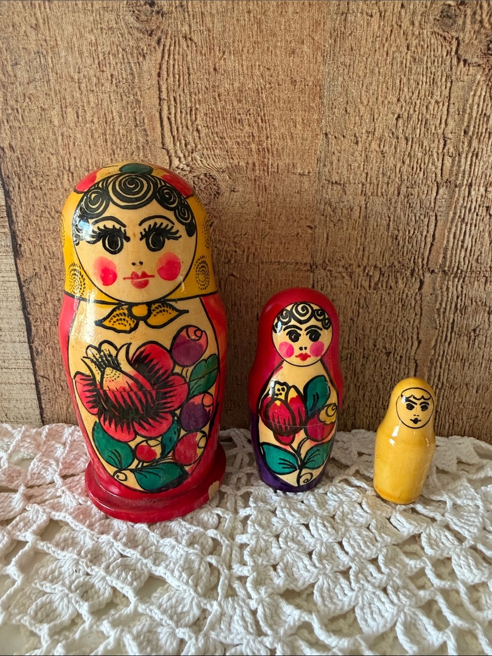 Hand-Painted Yellow and Red Matryoshka Nesting Dolls - Traditional Russian